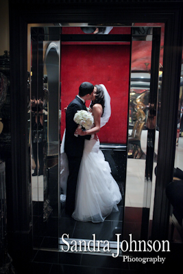 Best Maggiano's Orlando wedding photographer - Sandra Johnson (SJFoto.com)